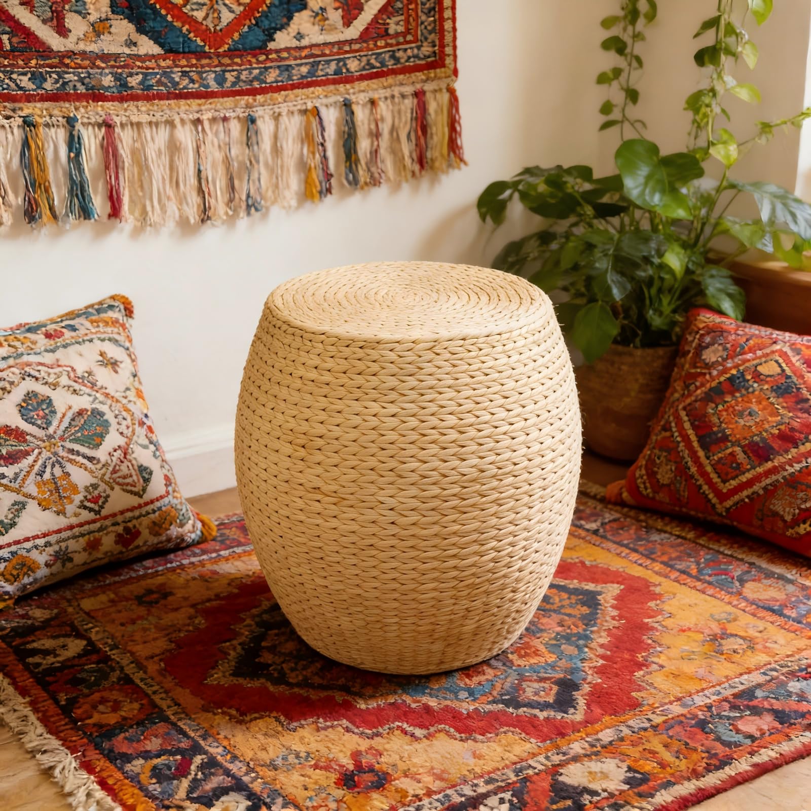 Solid Wood Straw Round Pouf Ottoman, Handwoven Boho Seating Stool, Low Tatami Ottoman Footrest for Living Room Bedroom Patio Garden (12.2"x12.2"x8.7")